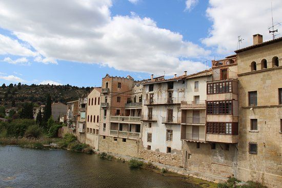 el Puente de Piedra Valderrobres