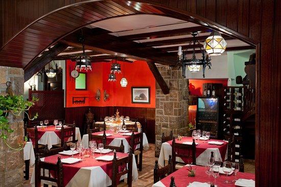 La Bella Neda Asador de Leña