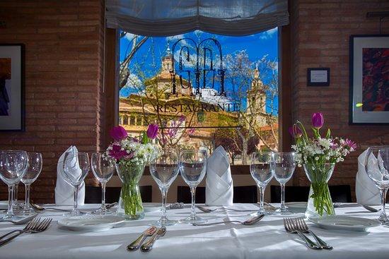 Hotel Monasterio Benedictino. Restaurante Lud de Led