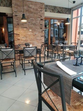 Restaurante Hotel Rio Piedra